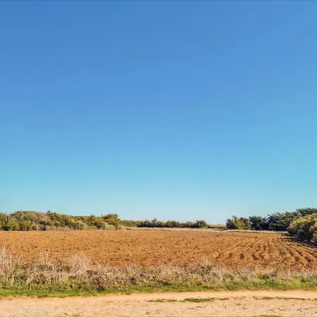 2 Bedroom Gorgeous In Vakantiehuis