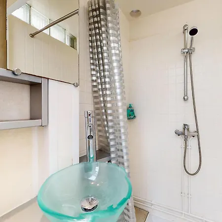 Vakantiehuis 2 Bedroom Gorgeous In