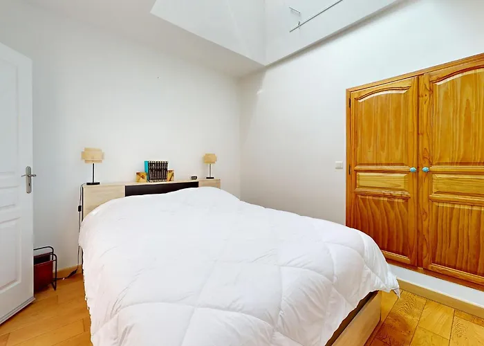2 Bedroom Gorgeous In Casa vacanze
